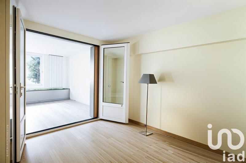 Maison - 235 m² - 11 pièces