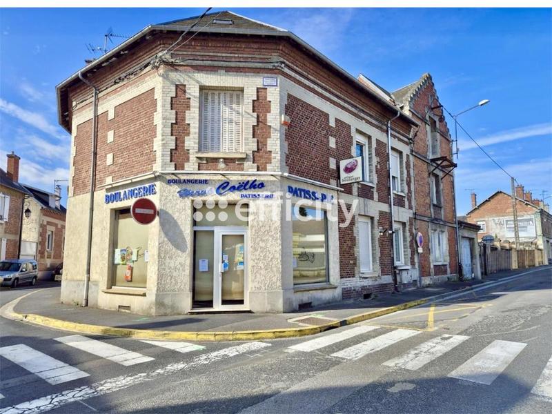 Immeuble - 260 m² - 8 pièces