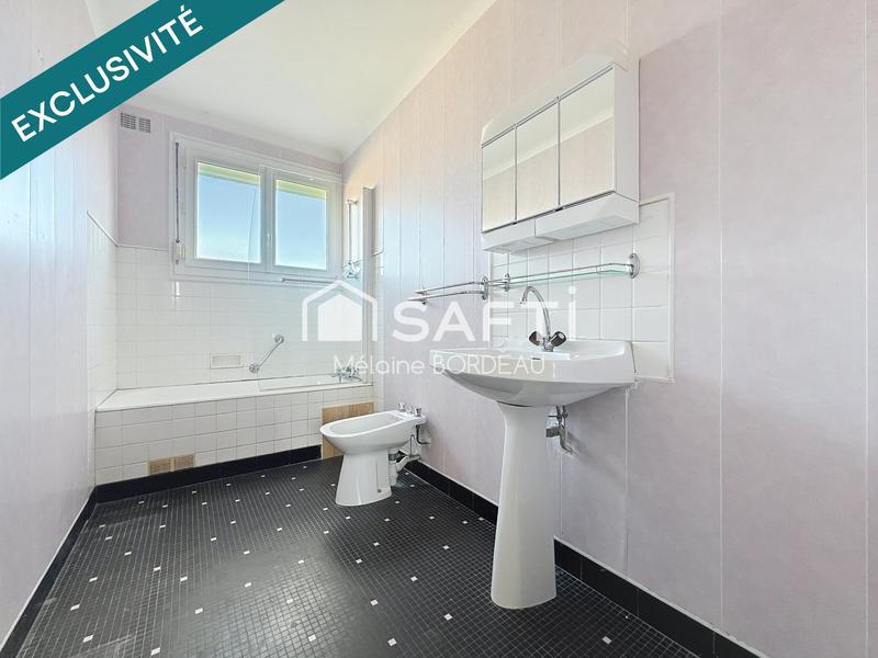 Maison - 110 m² - 5 pièces