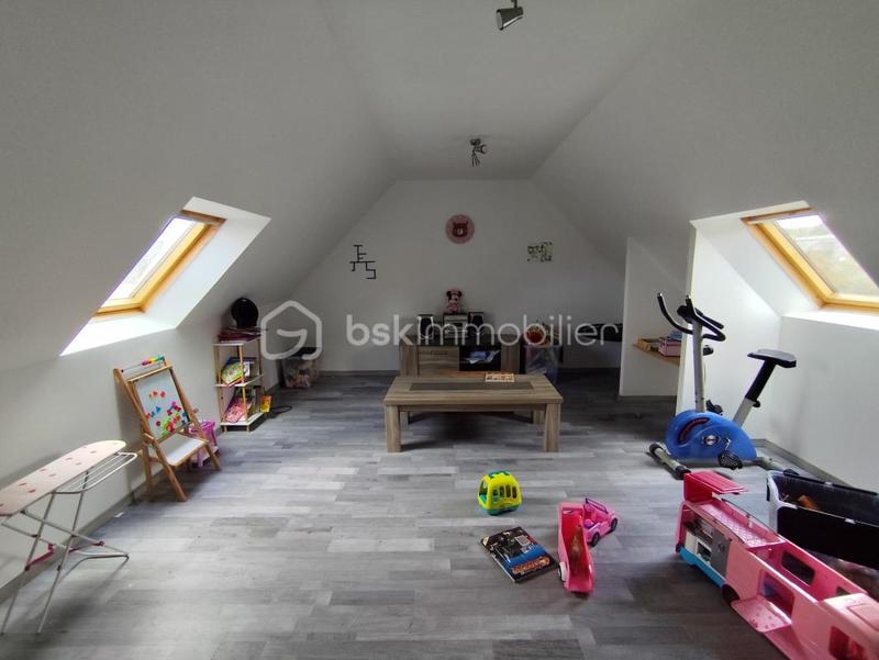 Maison - 142 m² - 7 pièces