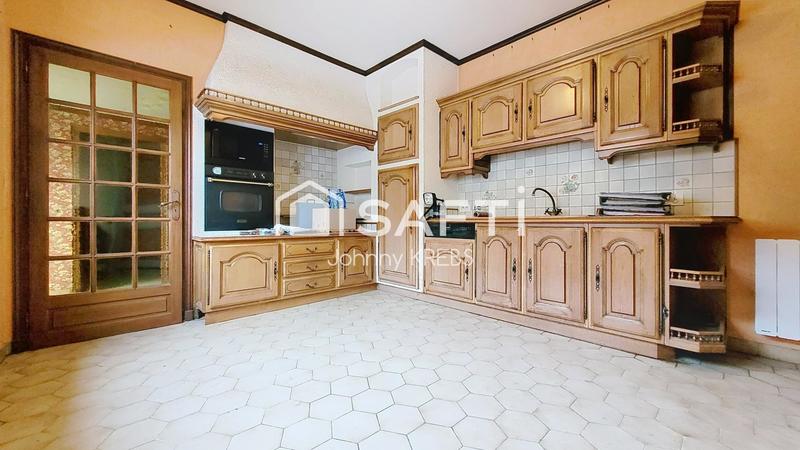 Maison - 172 m² - 7 pièces