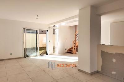 Maison - 105 m² - 5 pièces