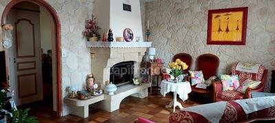 Maison - 145 m² - 6 pièces