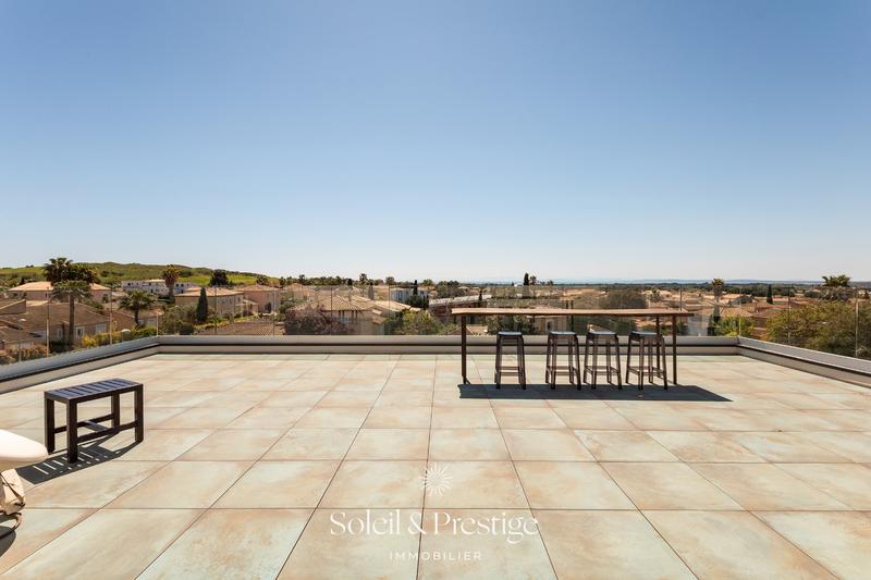 Maison - 180 m² - 4 pièces