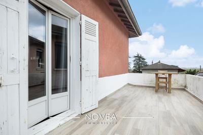 Appartement - 70 m² - 4 pièces