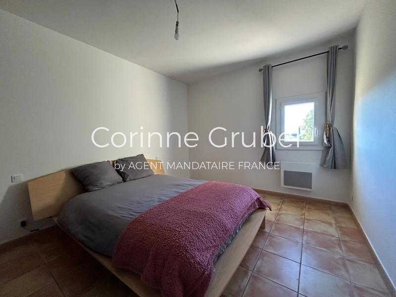 Maison - 237 m² - 11 pièces