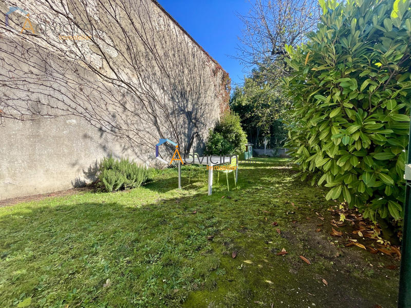 Appartement - 165 m² - 5 pièces