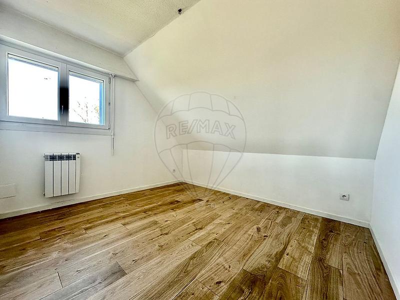 Propriété - 185 m² - 7 pièces
