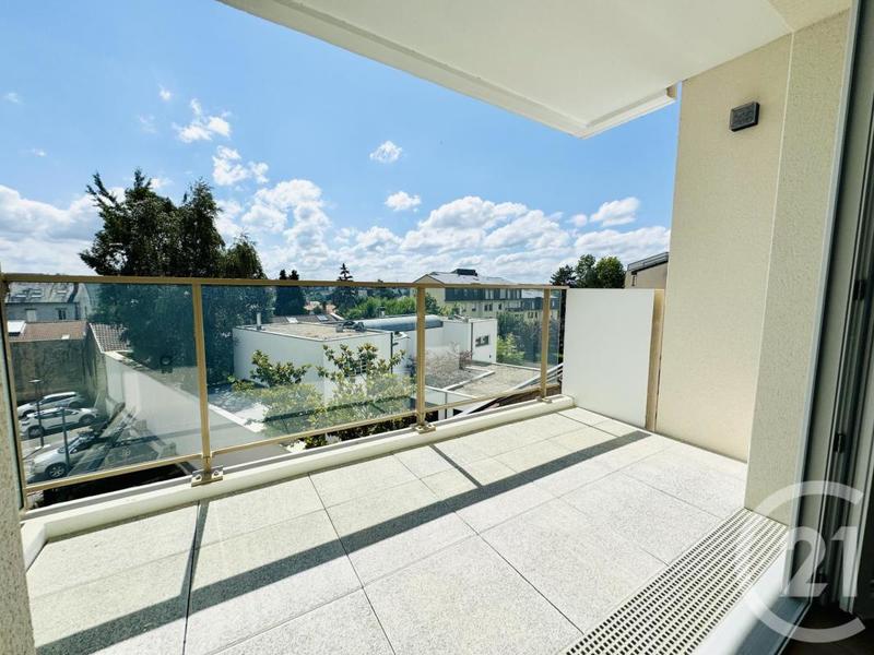 Appartement - 96 m² - 4 pièces