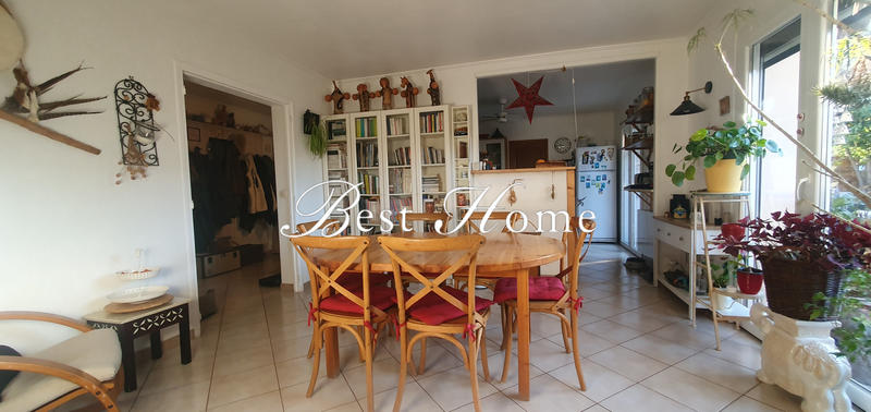 Maison - 110 m² - 5 pièces