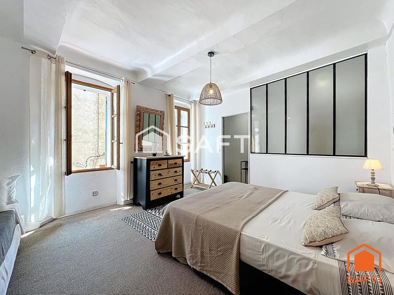 Maison de village - 155 m² - 8 pièces