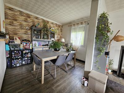 Maison - 67 m² - 4 pièces