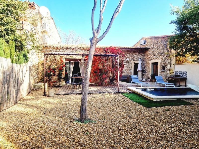 Maison - 97 m² - 3 pièces