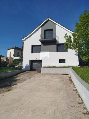Maison de village - 108 m² - 6 pièces