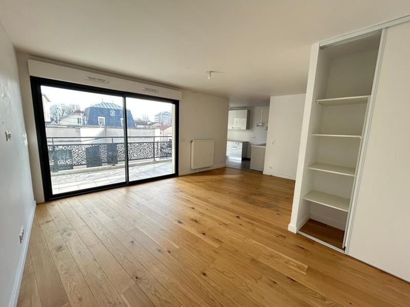 Studio - 37 m² - 1 pièce