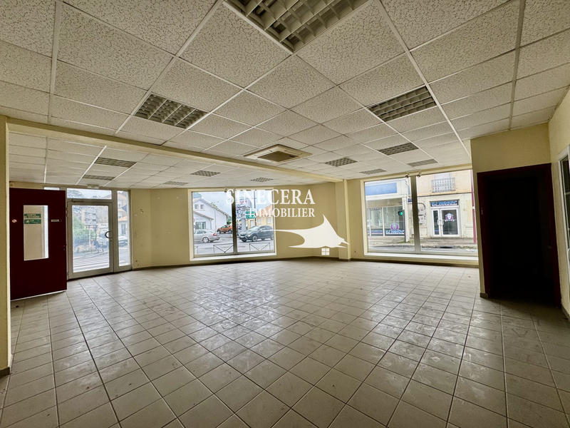 Local commercial - 150 m²