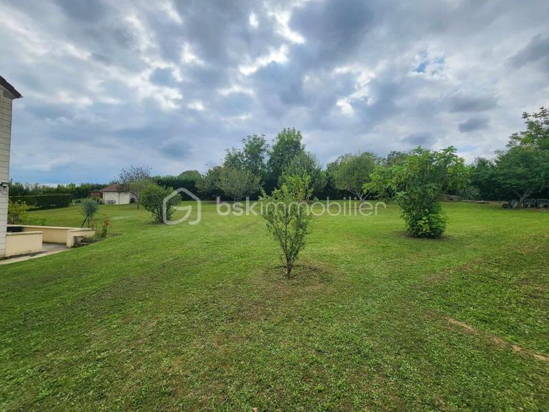 Maison traditionnelle - 173 m² - 7 pièces