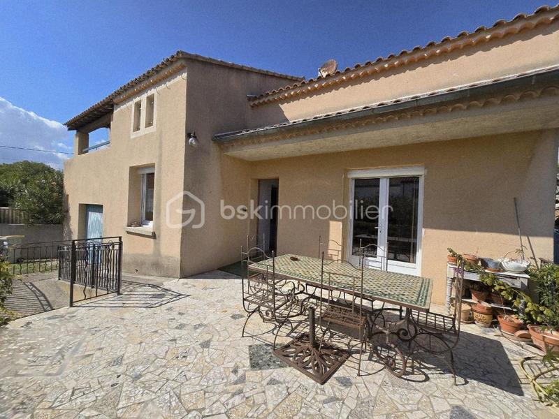 Maison - 150 m² - 9 pièces