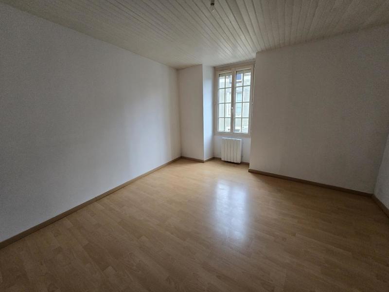 Maison de village - 90 m² - 5 pièces