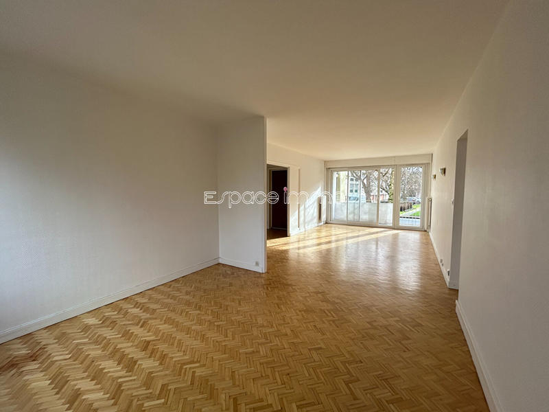 Appartement - 81 m² - 4 pièces