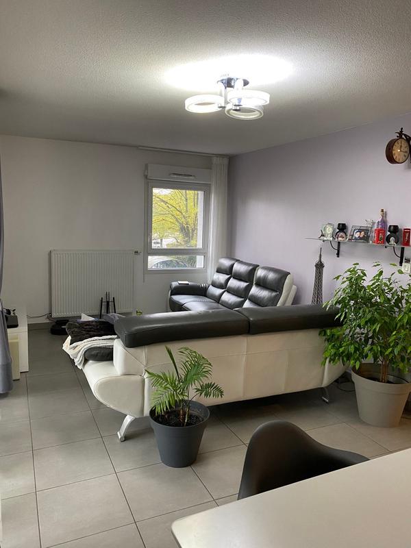 Appartement - 72 m² - 3 pièces