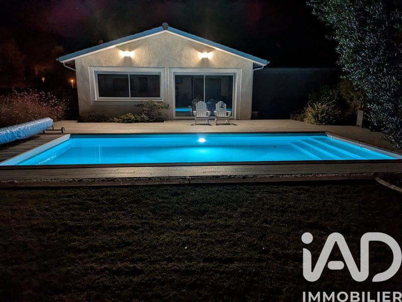 Maison - 135 m² - 6 pièces