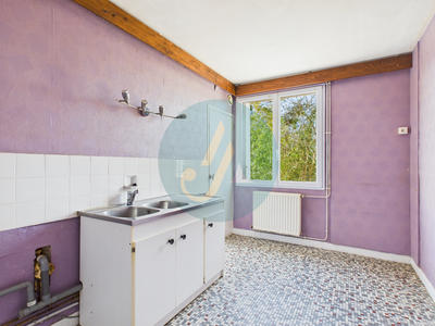 Appartement - 81 m² - 5 pièces