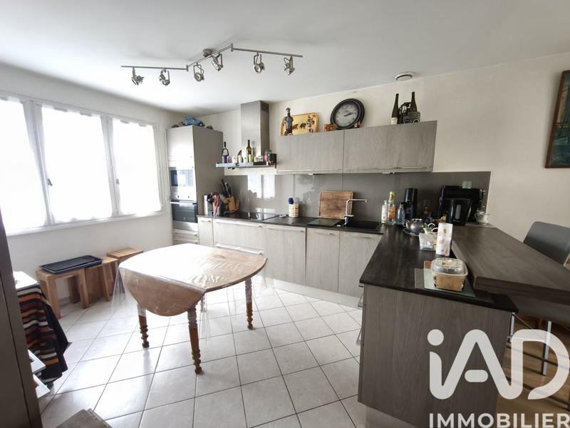 Maison - 122 m² - 5 pièces