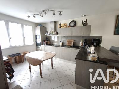 Maison - 122 m² - 5 pièces
