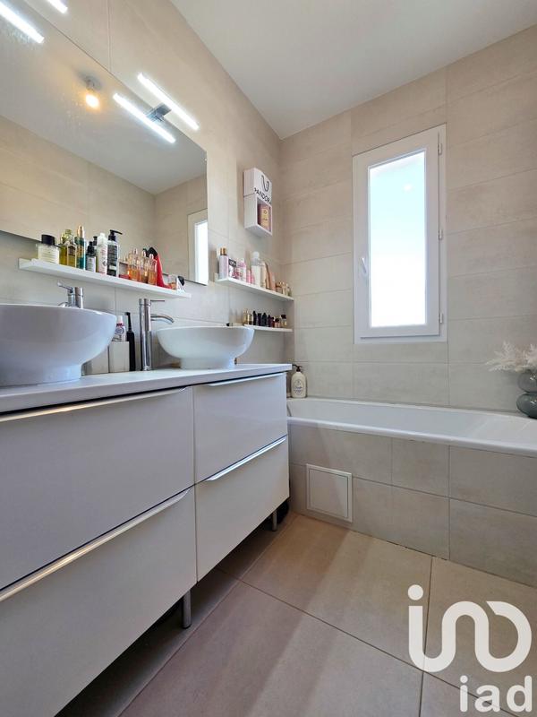 Appartement - 77 m² - 4 pièces