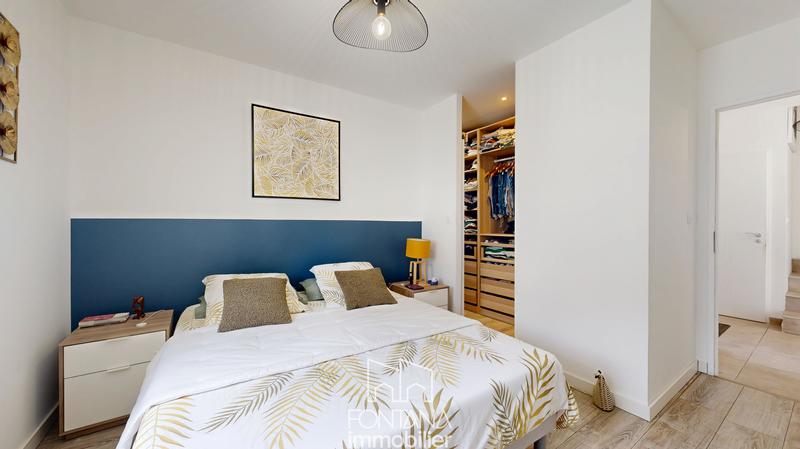 Maison - 112 m² - 5 pièces