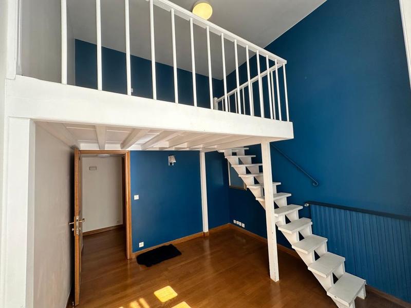 Appartement - 100 m² - 4 pièces