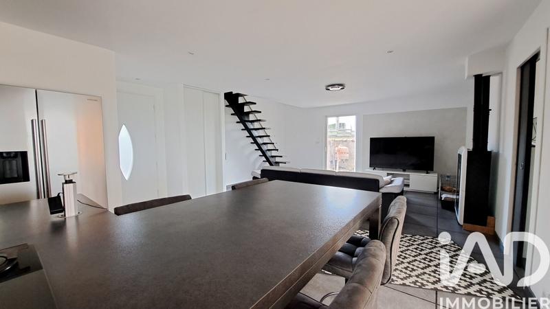 Maison - 97 m² - 4 pièces