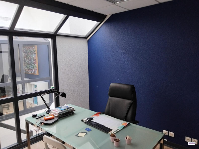 Bureau - 162 m²