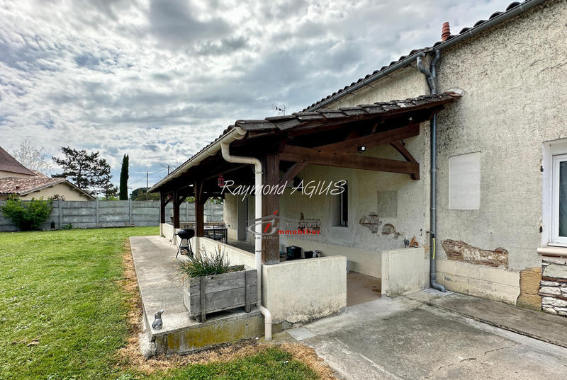 Maison - 263 m² - 11 pièces