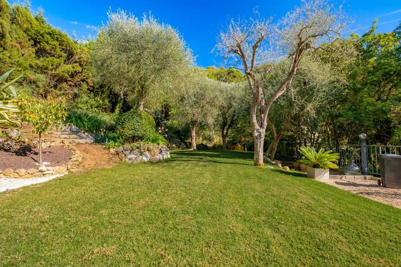 Maison - 170 m² - 5 pièces