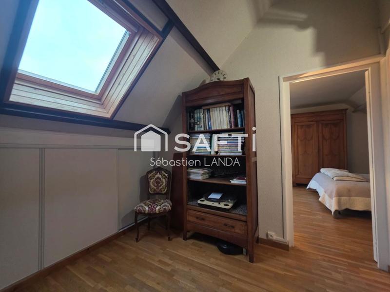 Maison - 140 m² - 6 pièces