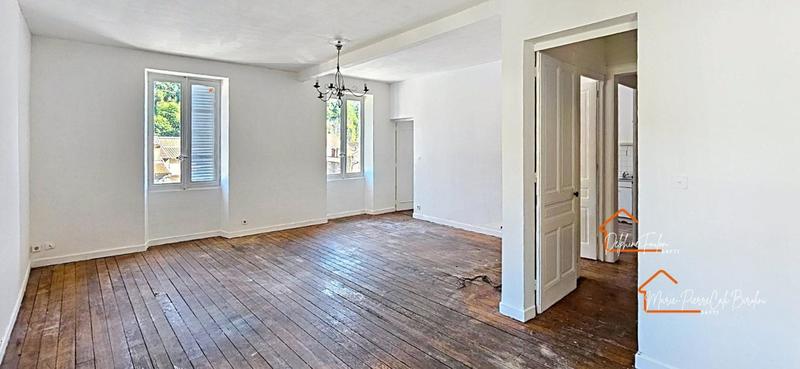 Maison - 190 m² - 8 pièces