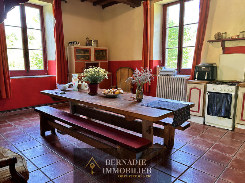 Maison de campagne - 235 m² - 8 pièces