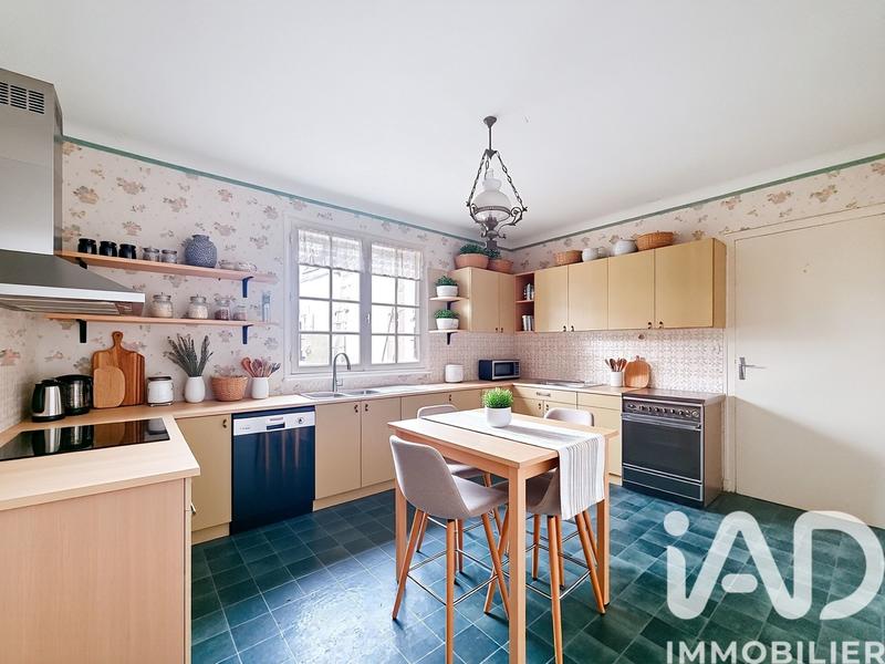 Maison - 101 m² - 5 pièces