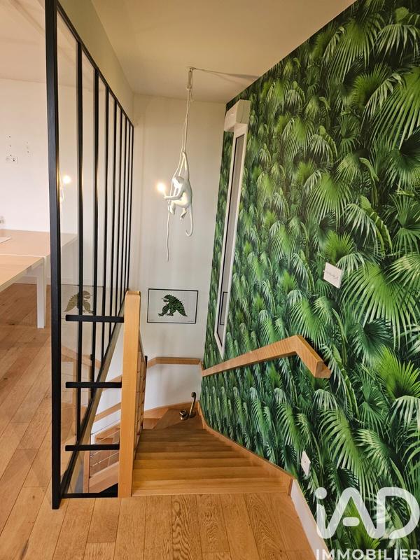 Maison - 286 m² - 5 pièces