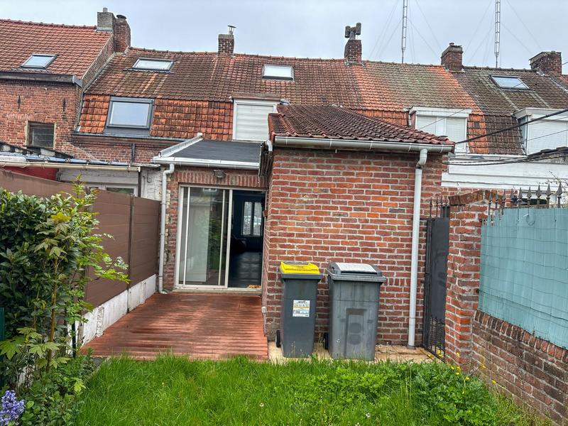 Maison - 85 m² - 5 pièces