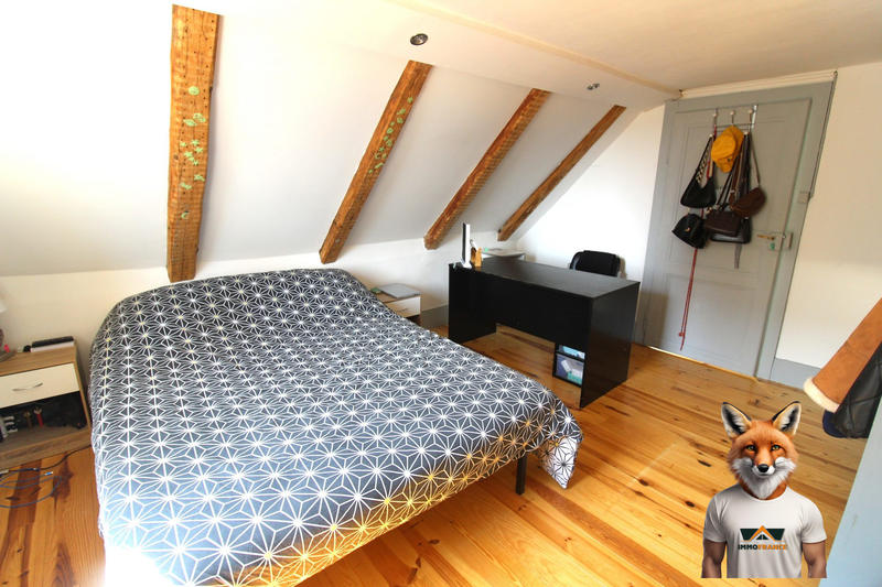 Maison - 236 m² - 10 pièces