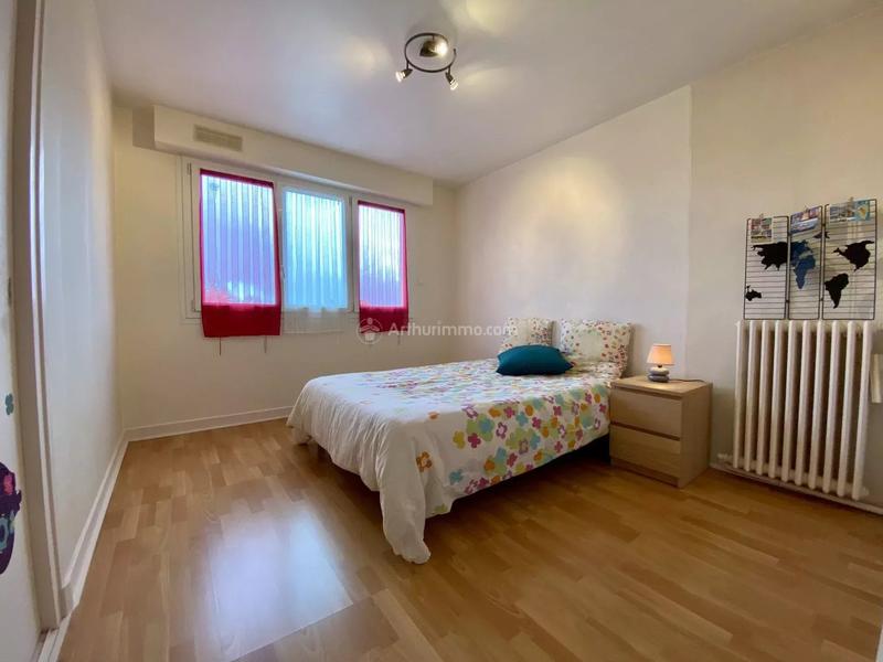 Appartement - 77 m² - 4 pièces