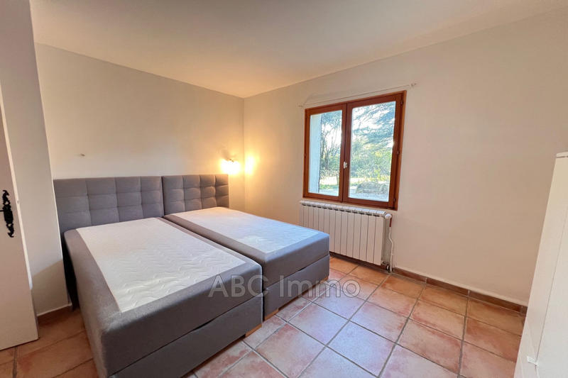 Villa - 114 m² - 4 pièces