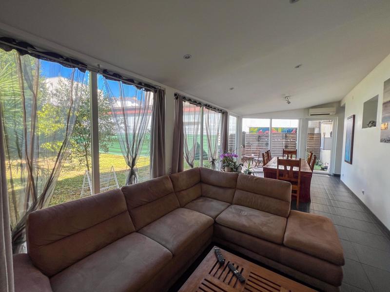 Maison - 227 m² - 5 pièces