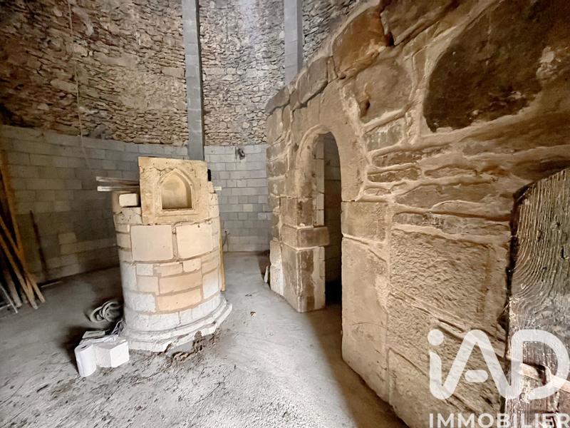 Château - 84 m² - 4 pièces