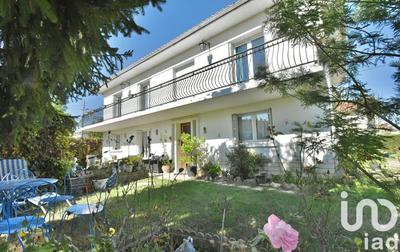 Maison de ville - 198 m² - 5 pièces