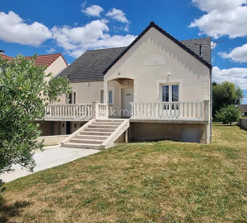 Maison - 153 m² - 6 pièces