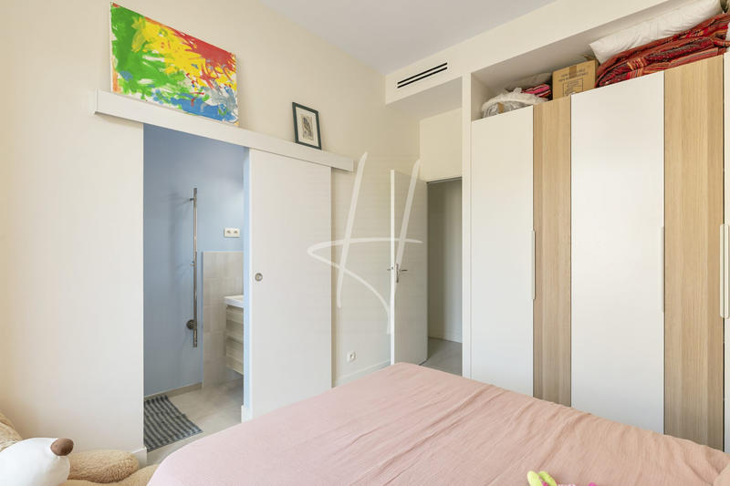 Appartement - 87 m² - 4 pièces